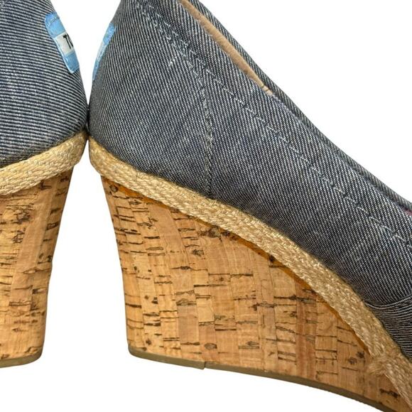 Toms Cork Espadrille Wedge Blue Denim Peep Toe Slip On Shoes Womens sz 7.5 - Picture 3 of 16